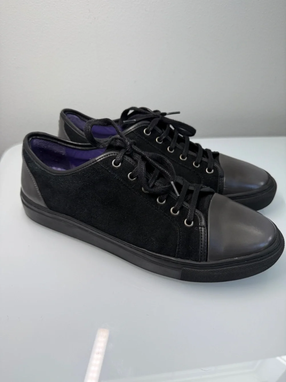 Noah Waxman Black Leather Low Top Sneakers, Size 9 (US) 42 (EUR)